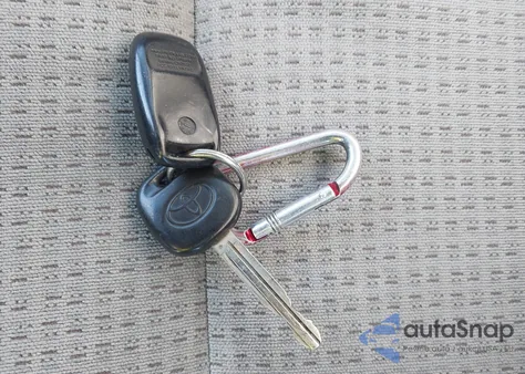 2007 Toyota Corolla Ce z USA, uszkodzony, nr VIN 2T1BR32E77C844951